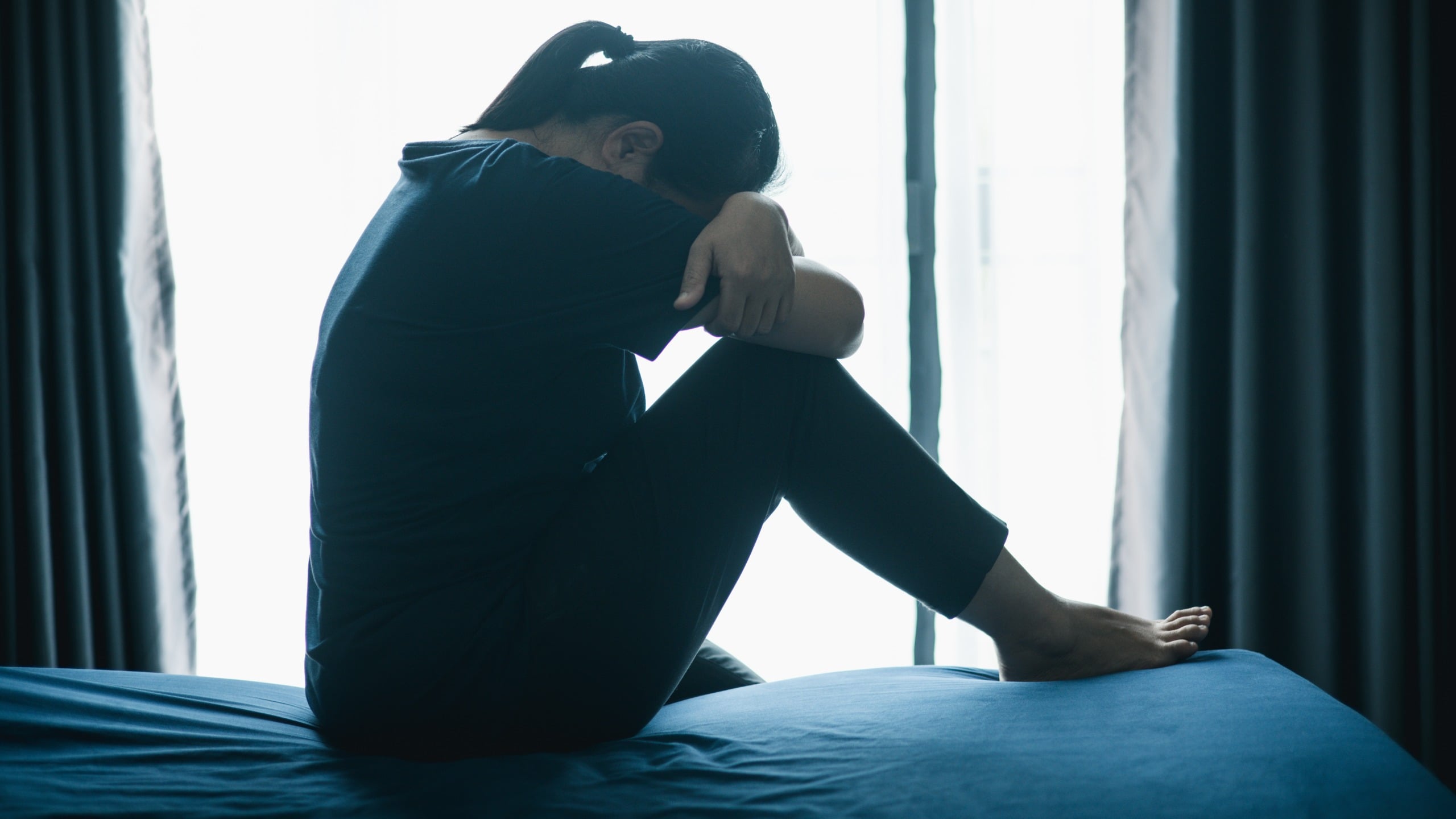 Newer Migraine Drugs Linked to 40% Higher Miscarriage Risk